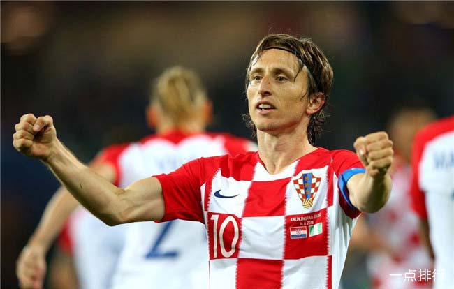 西海岸投资人：我鼓励邵佳一去报名国足，国家需要我义不容辞（西海岸投资人称支持邵佳一报名国足：国家需要我当仁不让）