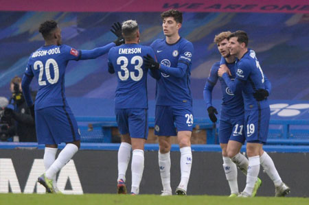 罗尔费斯：瓜帅深刻影响了欧洲众多俱乐部，怎么称赞都不为过（罗尔费斯：瓜帅对欧洲诸多俱乐部影响深远，任何赞美都不过分）