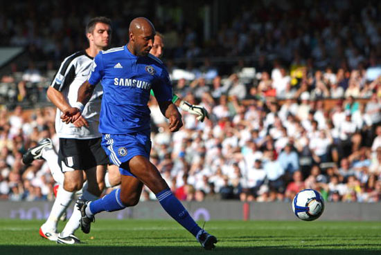 布斯克茨与阿尔巴现身迈阿密网球表演赛，为同胞阿卡助阵（布斯克茨、阿尔巴亮相迈阿密网球表演赛，为同胞阿卡助威）