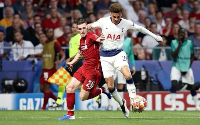 斯内德：穆帅对我而言就像父亲，贝尼特斯来国米的时机不对（斯内德：穆里尼奥如父亲般存在，贝尼特斯接手国米时机不合适）