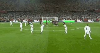 比塞克：不考虑转会问题；我必须持续出场才有机会踢世界杯（比塞克：转会暂不考虑，唯有稳定出场才能冲击世界杯）