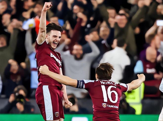 这下真信了！切尔西9号魔咒无人可破，新援中锋再遭严重伤情困扰（切尔西9号魔咒再现，新援中锋再陷重伤困扰）